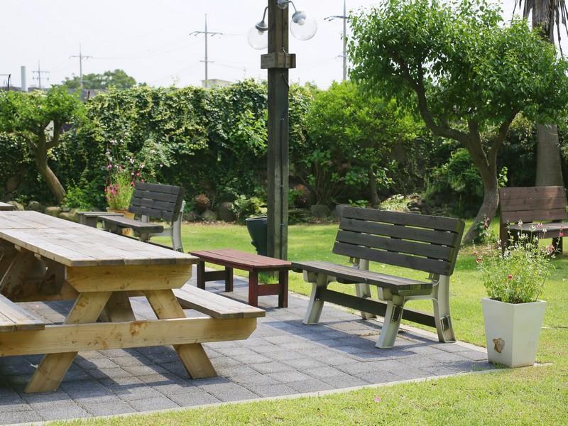 Namu Hyanggi Pension Jeju Exterior foto